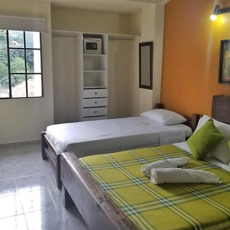 Sam'S Vip Hostel San Gil Zewnętrze zdjęcie